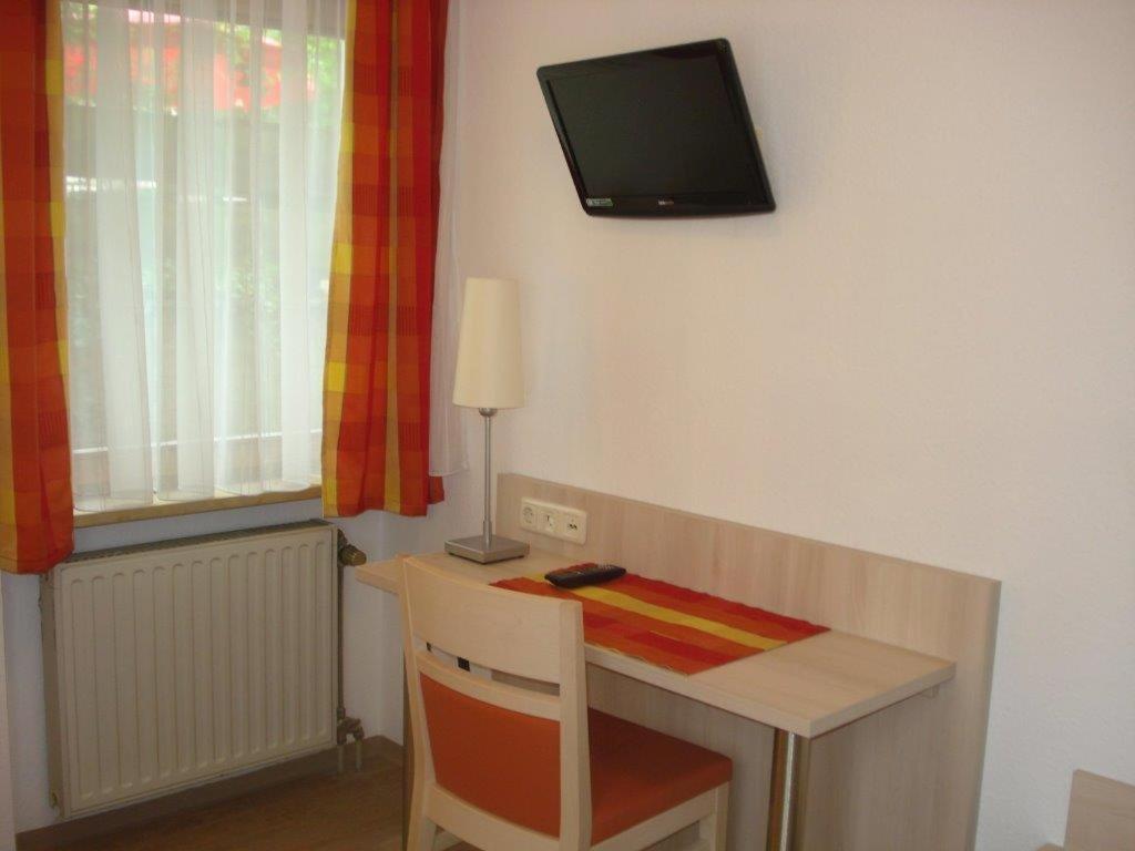 Hotel-Gasthof Bub Zirndorf Room photo